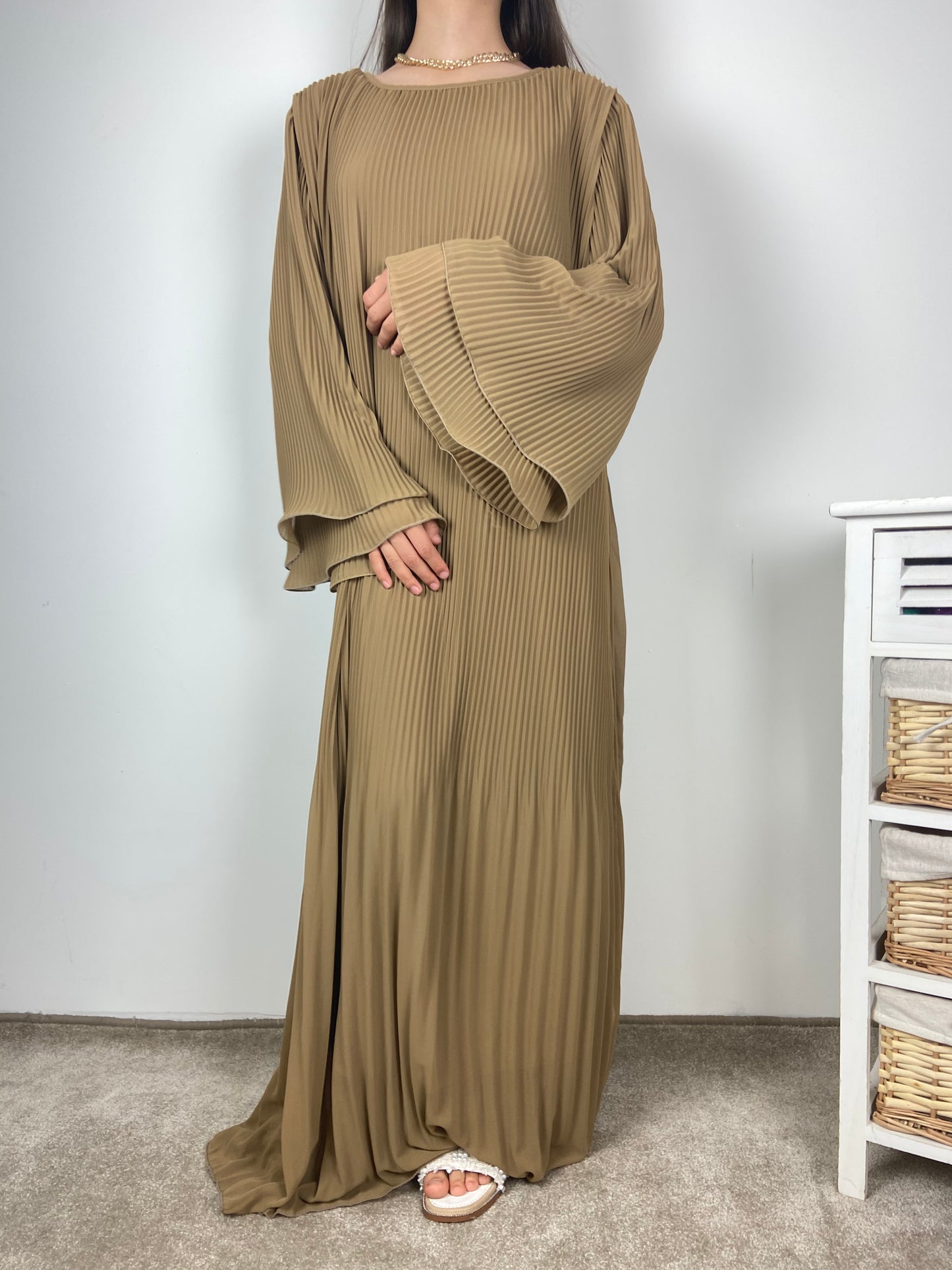 Robe plissé marron